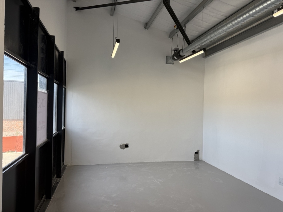 To Let Commercial Property for Rent in Firgrove Western Cape